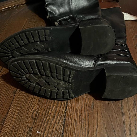 Macy’s Black and Brown Riding Boots - Picture 3 of 5